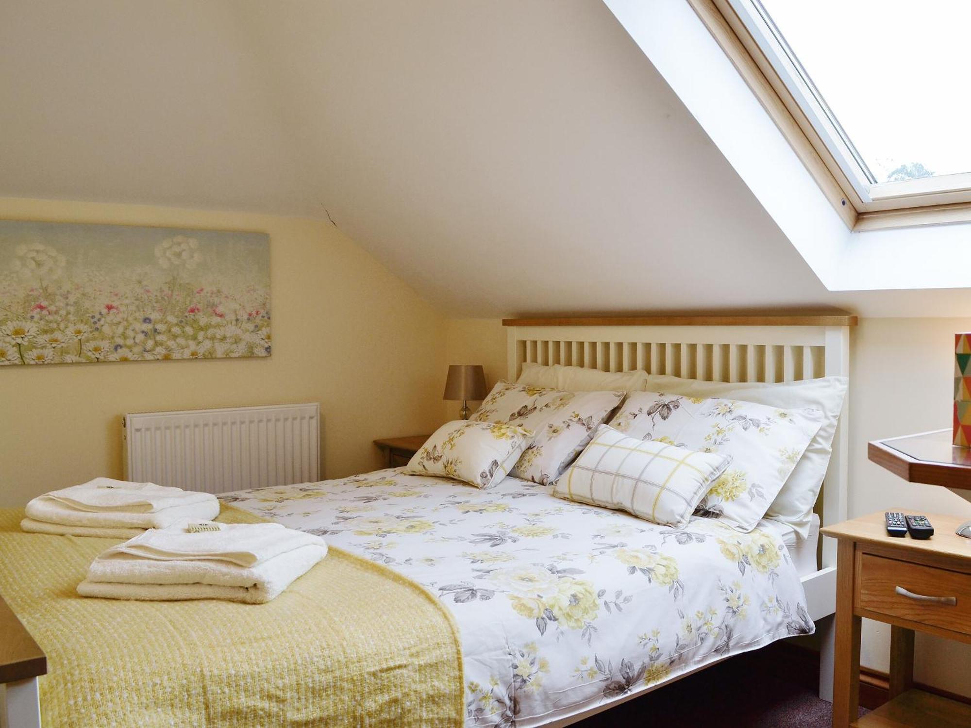 Castle View Villa Llanbadarn Fynydd Luaran gambar
