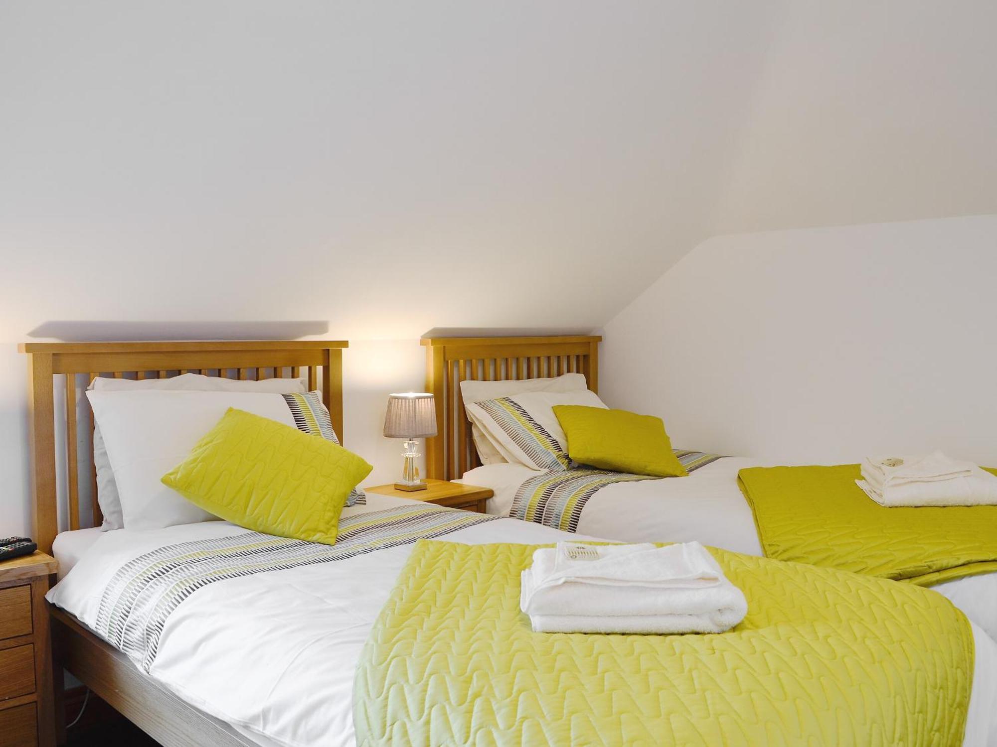 Castle View Villa Llanbadarn Fynydd Luaran gambar